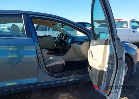 2016 Hyundai Sonata Se from USA, damaged, VIN 5NPE24AFXGH317307